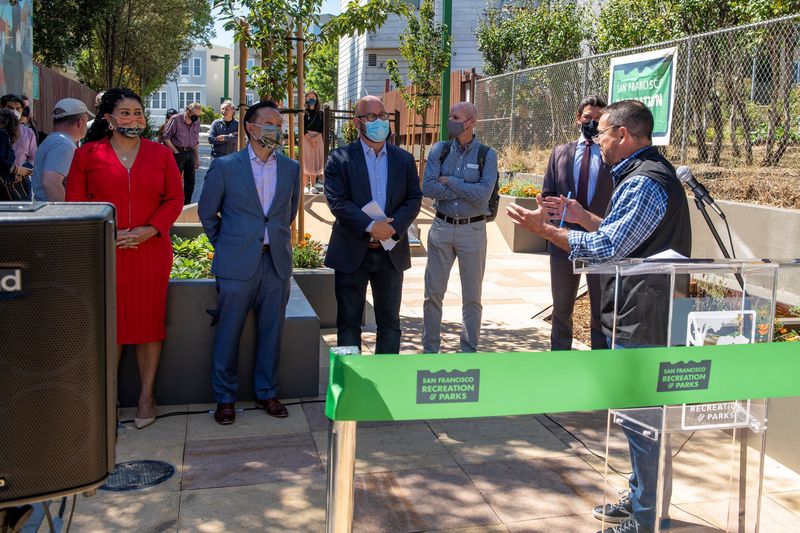 Alcaldesa London Breed, asambleísta David Chui, Supervisor Mandelman, Drew Becher, Phil Ginsburg