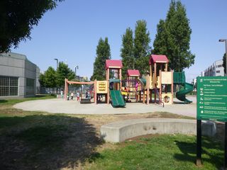 Mejoras del Área de Juegos Vista de la Bahía (Fondo de Oportunidad Comunitaria, COF)