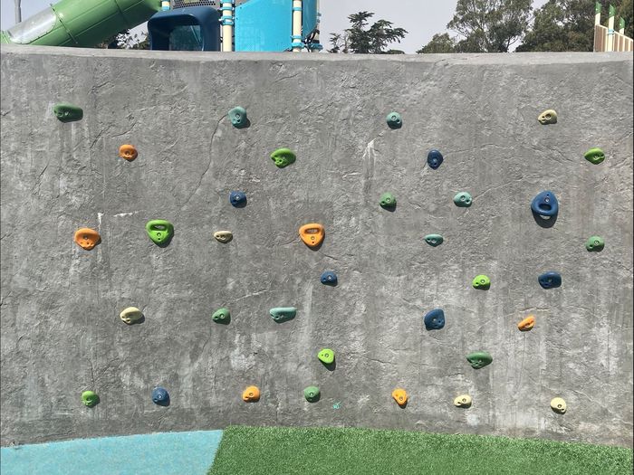 herz playground climbing wall