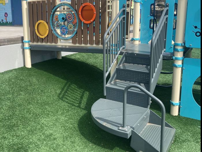herz playground play composite transfer station