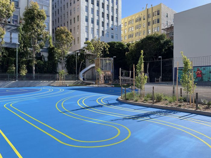 Área de juegos infantiles del Centro Recreativo Tenderloin (3)