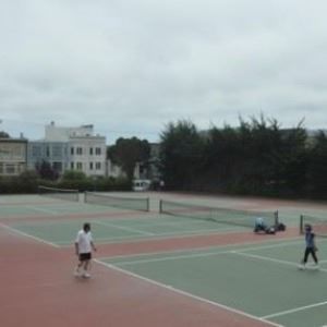 Renovación de los baños de las Canchas DuPont