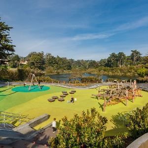 Proyecto de Mejoramiento de la Zona de Juegos del Parque Mountain Lake